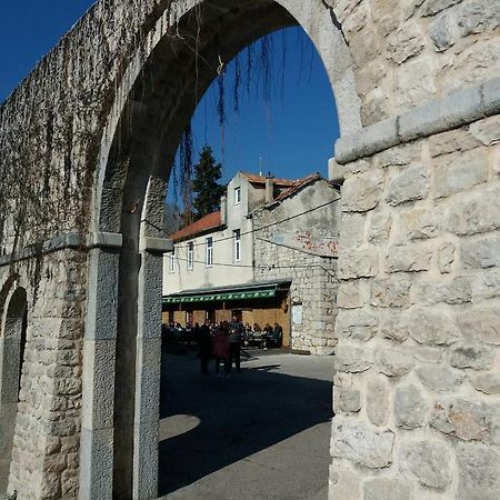 Ferienwohnung Apartman -Stan U Centru Trebinje Exterior foto