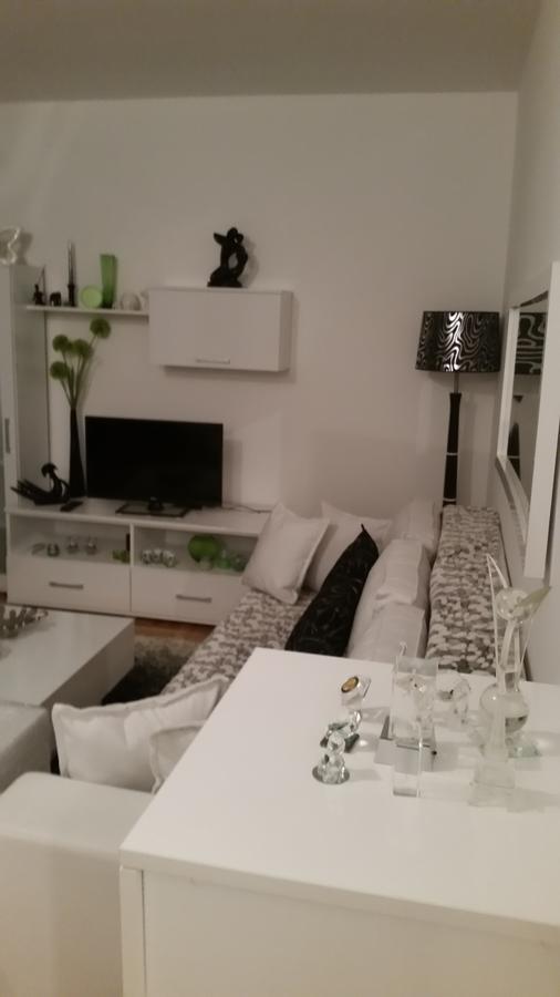 Ferienwohnung Apartman -Stan U Centru Trebinje Exterior foto