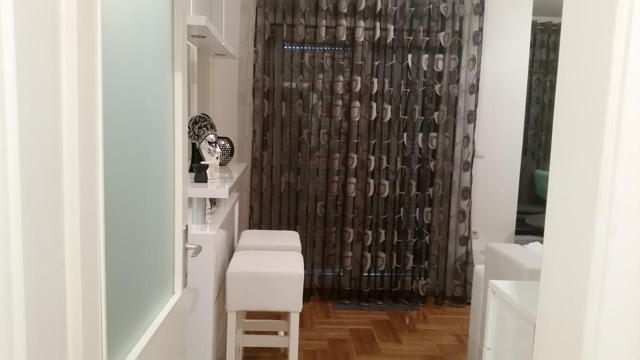 Ferienwohnung Apartman -Stan U Centru Trebinje Exterior foto