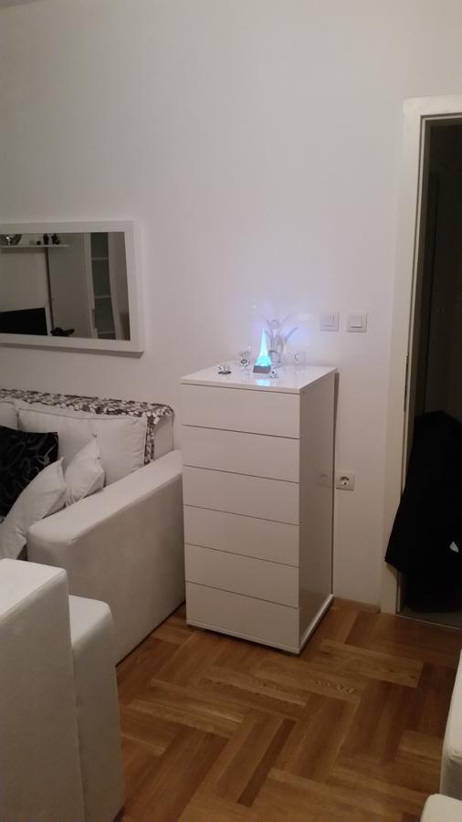 Ferienwohnung Apartman -Stan U Centru Trebinje Exterior foto