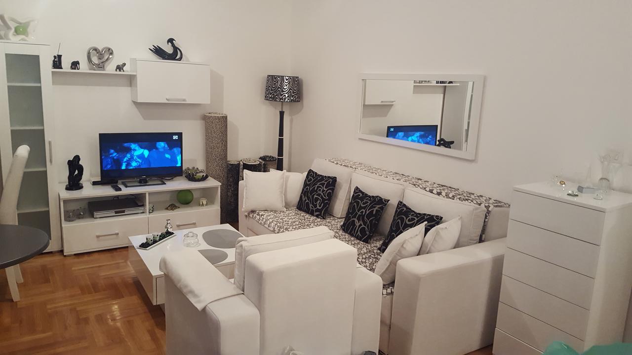 Ferienwohnung Apartman -Stan U Centru Trebinje Exterior foto